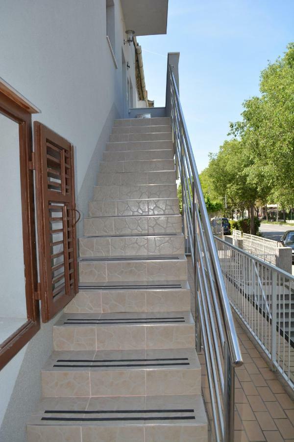 شقة سبليت  في Apartman Barbi المظهر الخارجي الصورة